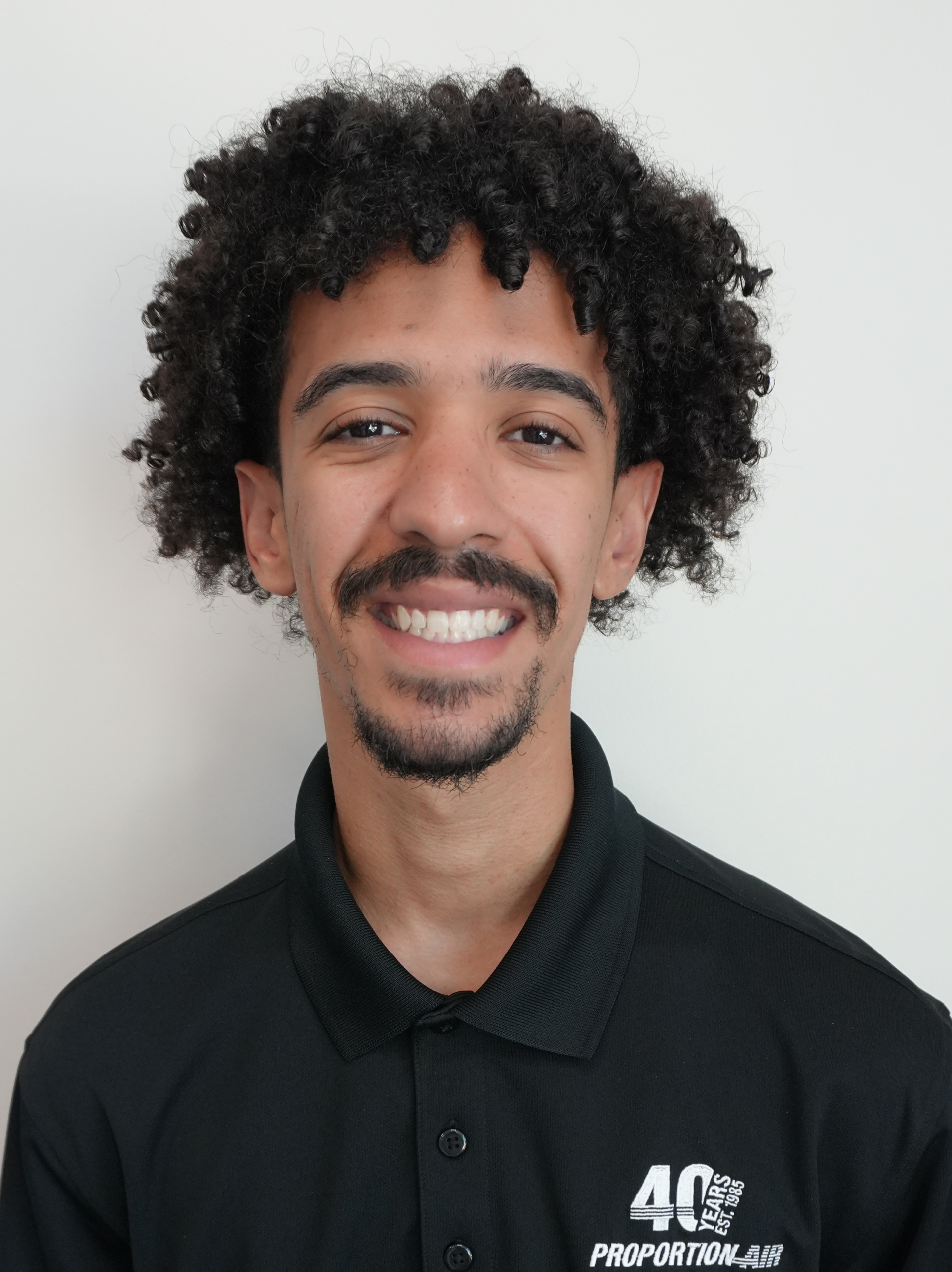 Von Hilson headshot